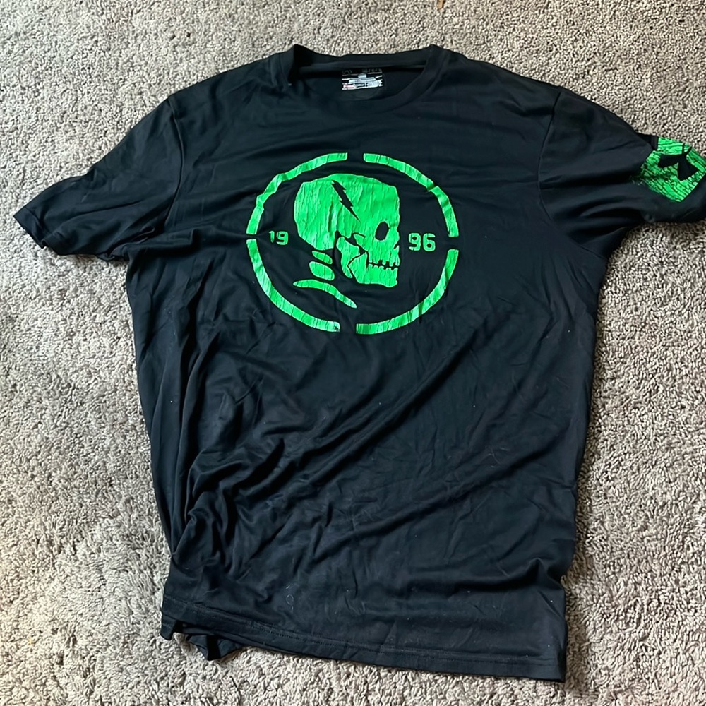Under armour shirt